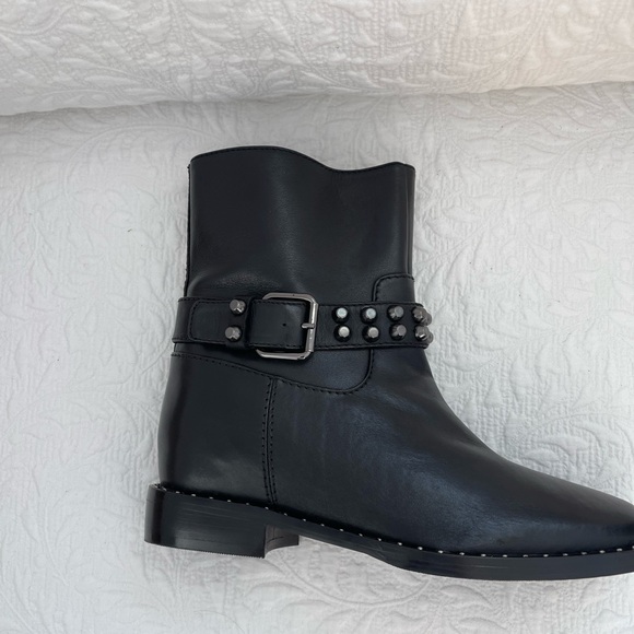 NIB-soft black leather moto boots with strap detailing, studs, side zipper - Picture 2 of 5